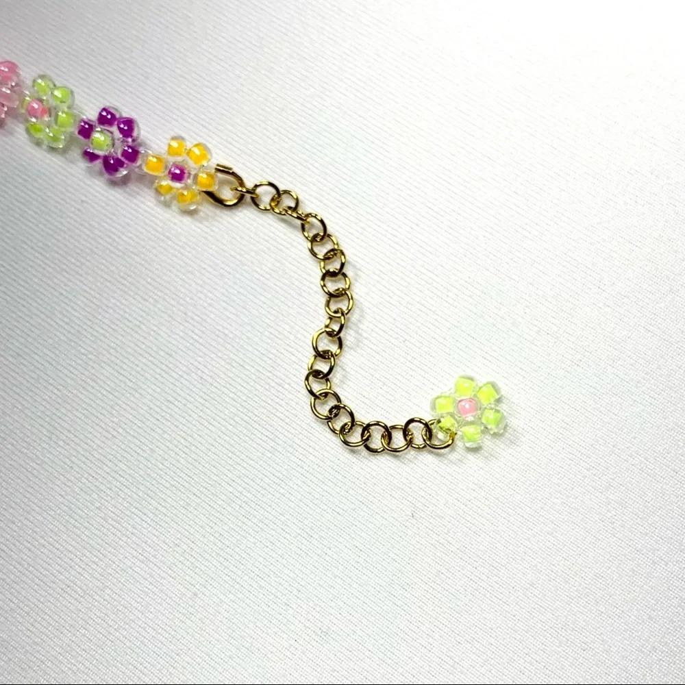 Handmade Neon Daisy Bracelet w/Gold Heart Adjustable Beaded Bracelet Boho Y2K